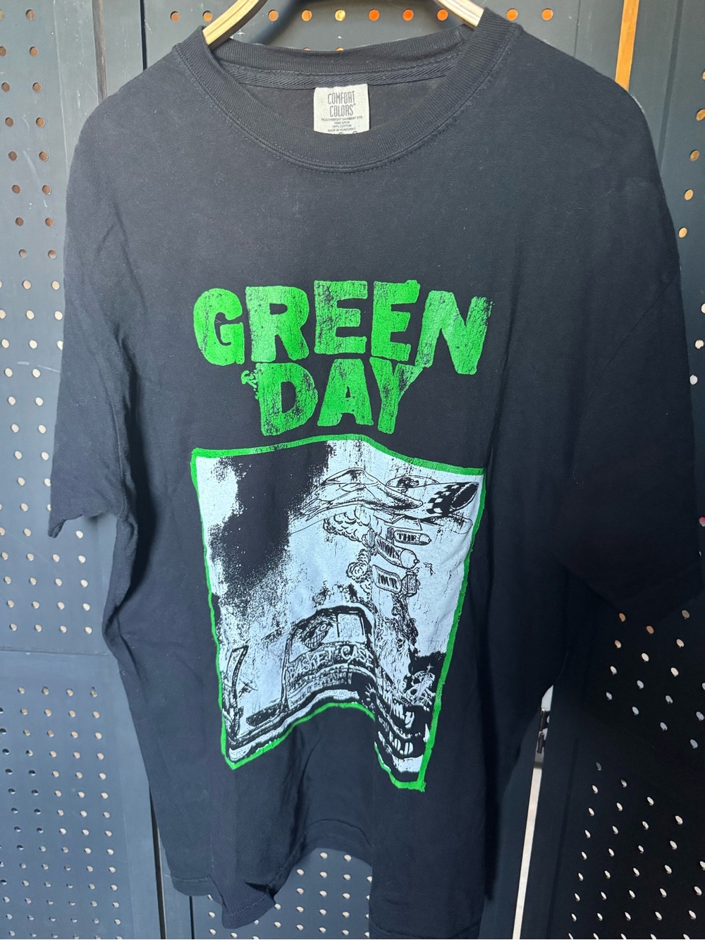 Comfort Colors Black Green Day Graphic Tee